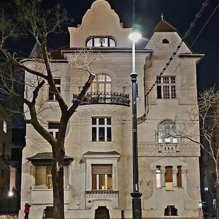 The Grand Penthouse With Stunning View *